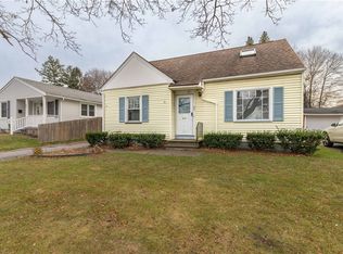 65 English Rd, Rochester, NY 14616