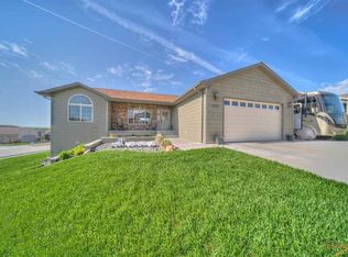 3225 Eunice Dr, Rapid City, SD 57703
