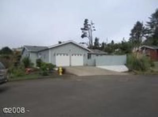 5225 NW Bell Ct, Lincoln City, OR 97367
