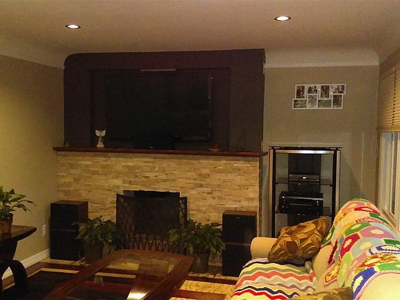 3rd image of 8227 Timberline Dr
