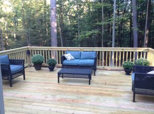 40 Belfield Rd, Cape Elizabeth, ME 04107