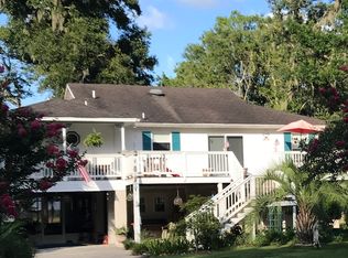 740 Hickory Bluff Dr, Waverly, GA 31565