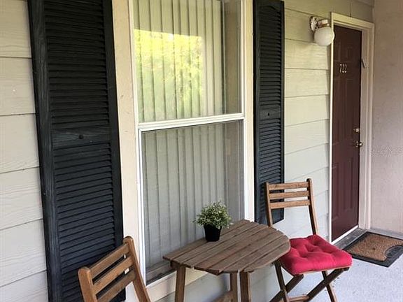 2nd image of 2360 SW Archer Rd APT 810