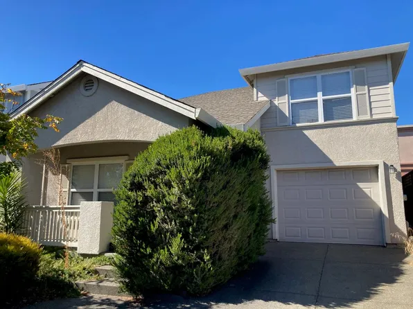 2812 Bay Village Ave, Santa Rosa, CA 95403