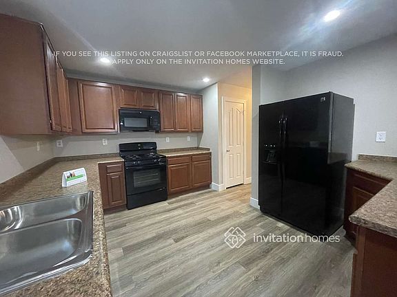4th image of 9238 Wild Stampede Ave