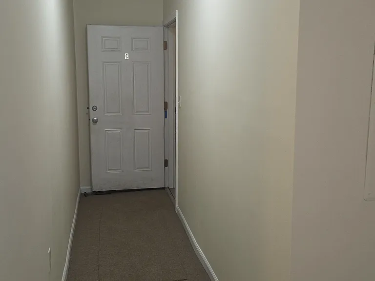 186 Sherman Ave #C — Photo 5
