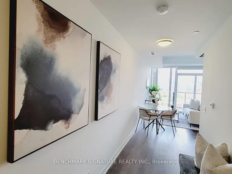 270 Dufferin St #18 — Photo 14