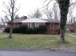 156 Cemetery Ln, Craigsville, VA 24430