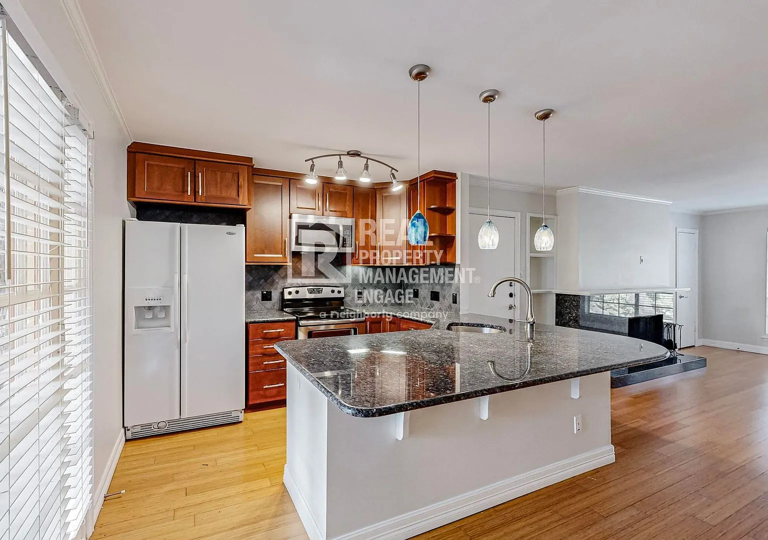 Updated 2-Bedroom Condo for Rent in Prime Dallas Location! — Photo 1