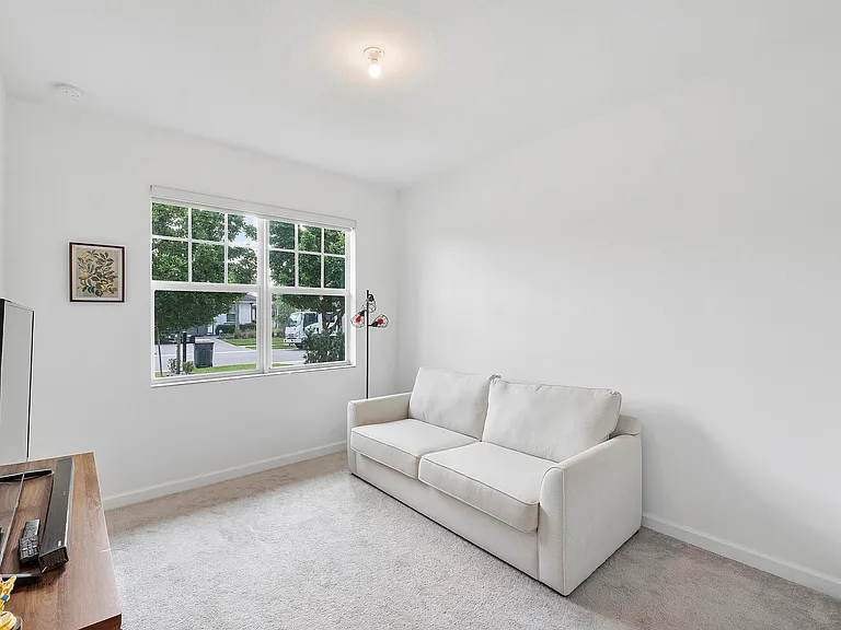 1325 Haywagon Trl — Photo 15