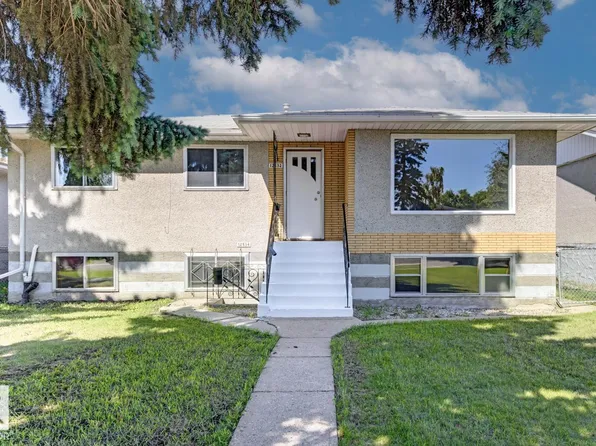 12832 89th St NW, Edmonton, AB T5E 3J9