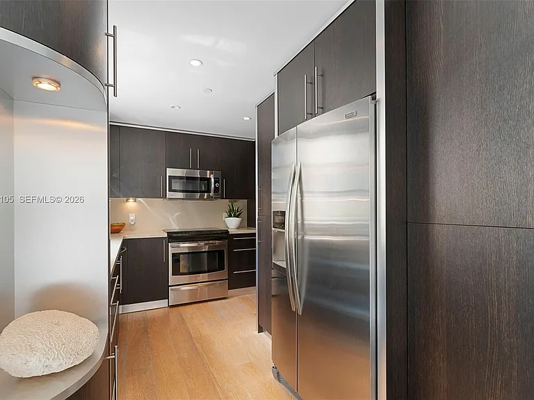 19216 Fisher Island Dr #19216 — Photo 26