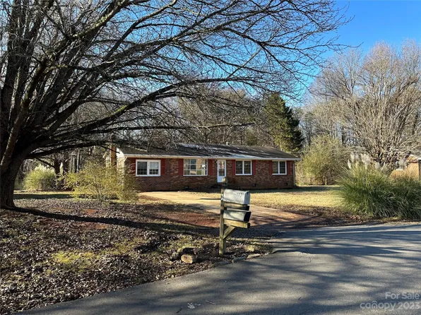 117 Lou Dr, Gastonia, NC 28052