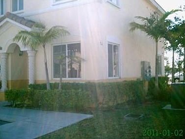 3rd image of 1174 SE 26th Ave