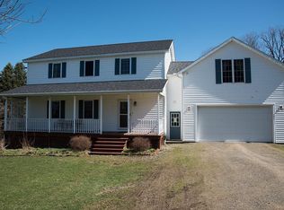 10859 Carol Ln, North East, PA 16428