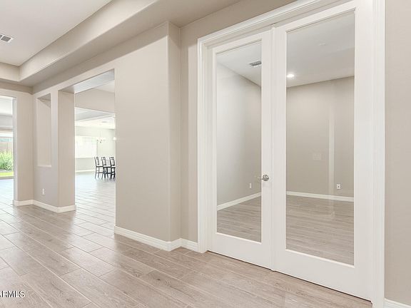 5th image of 22941 E Silver Creek Ln