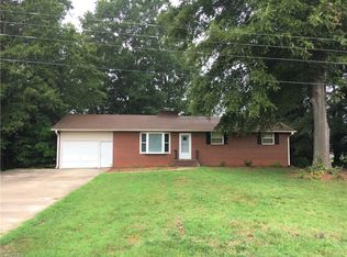 1118 Jones Brothers Rd, Kernersville, NC 27284