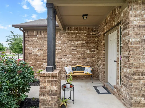 109 Lambert St, Leander, TX 78641