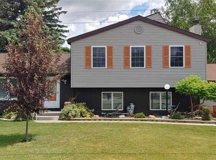 836 Mapleridge Rd, Saginaw, MI 48604