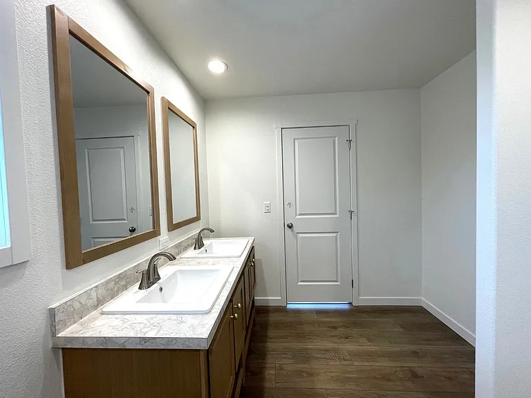 609 Mildred St — Photo 36