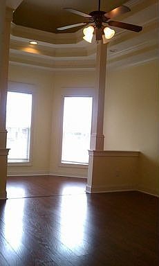 2nd image of 147 Sayre Ln