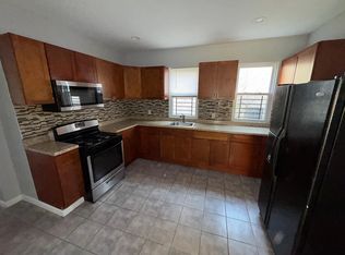 115 22nd St #5C, Irvington, NJ 07111