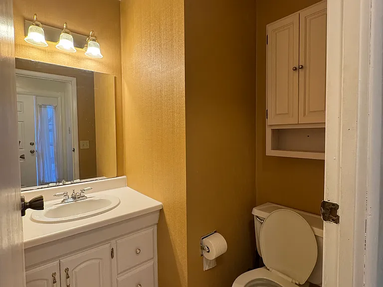 2039 Silent Spring Dr — Photo 8