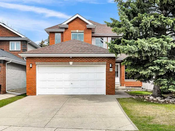 163 W Citadel Park NW, Calgary, AB T3G 3Y2
