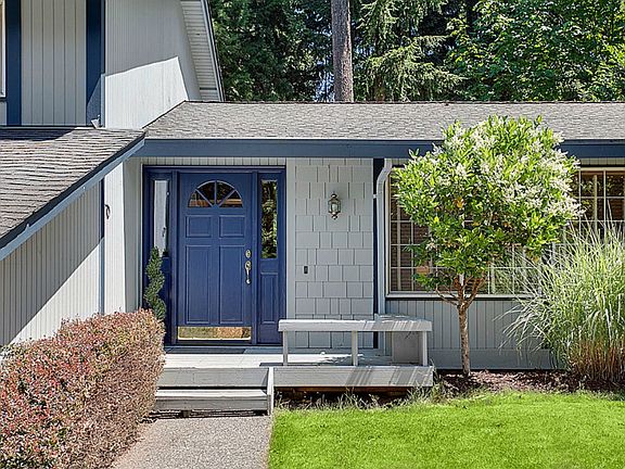 3rd image of 1634 215th Pl SE