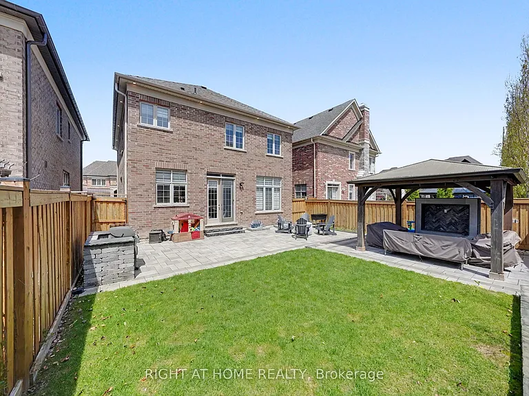 5 Rossini Dr — Photo 29