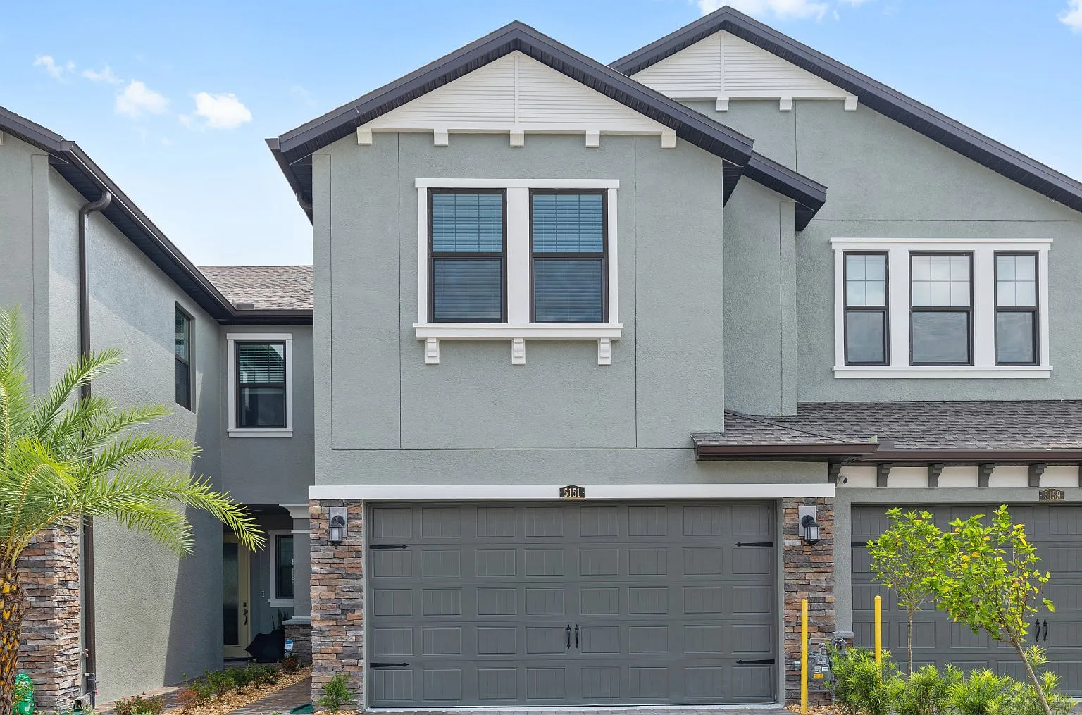 3 bed, 2.5 bath, 1829 sqft, $2,595 — Photo 1