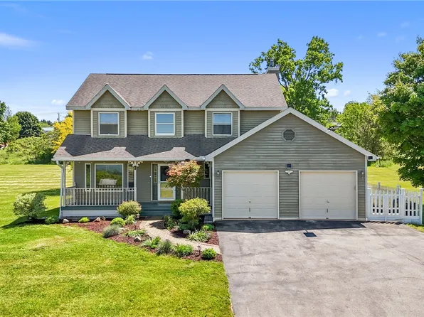 25 Murfield Dr, Ithaca, NY 14850
