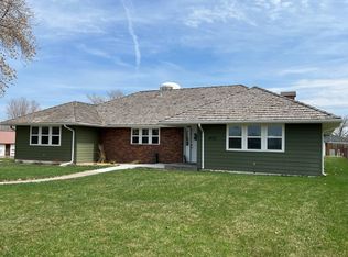 1403 Bryant Ave, Creighton, NE 68729