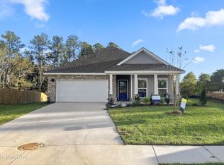 17869 Kelso Dr, Diberville, MS 39540