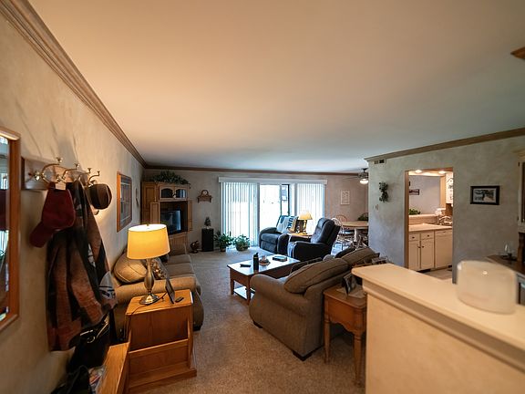 5th image of 11240 Cherry Ct #1B
