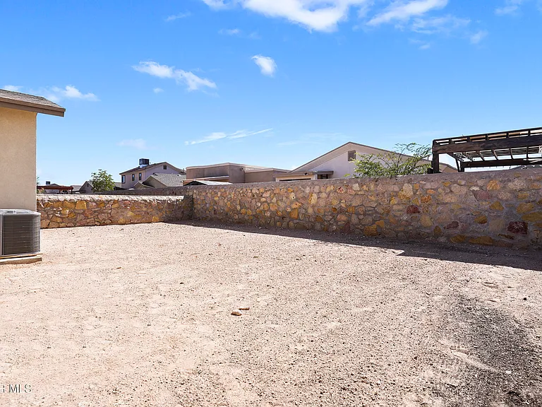 14712 David Latin Ave — Photo 5