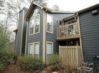 3307 Canyon Point Cir, Roswell, GA 30076
