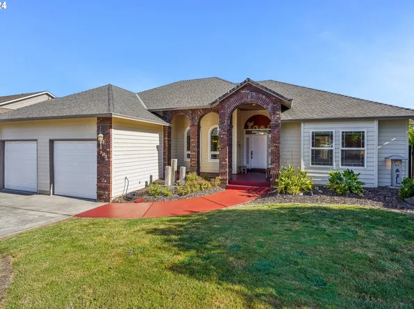 267 SW 37th Ter, Gresham, OR 97080