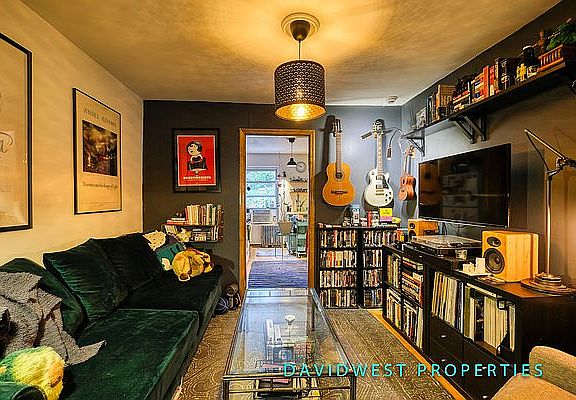 3rd image of 617 President St #1