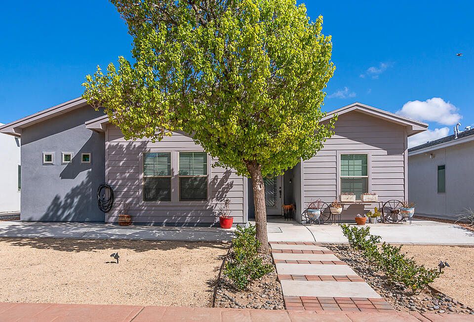 1st image of 1068 Lootus Ct