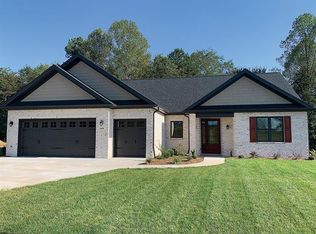 4178 Holly Cir NE, Conover, NC 28613