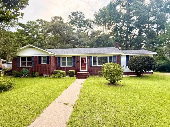 201 Center St, Walterboro, SC 29488