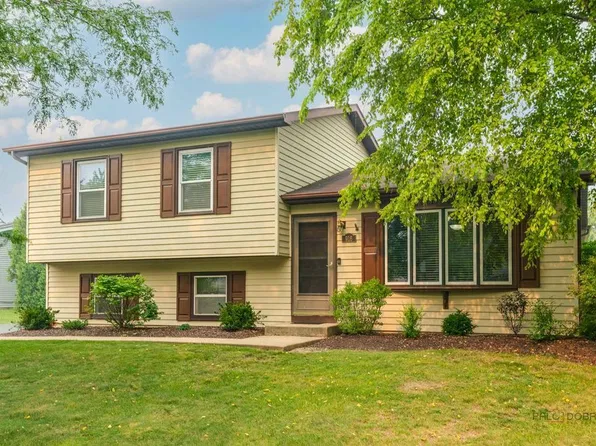 916 Lorelei Dr, Zion, IL 60099