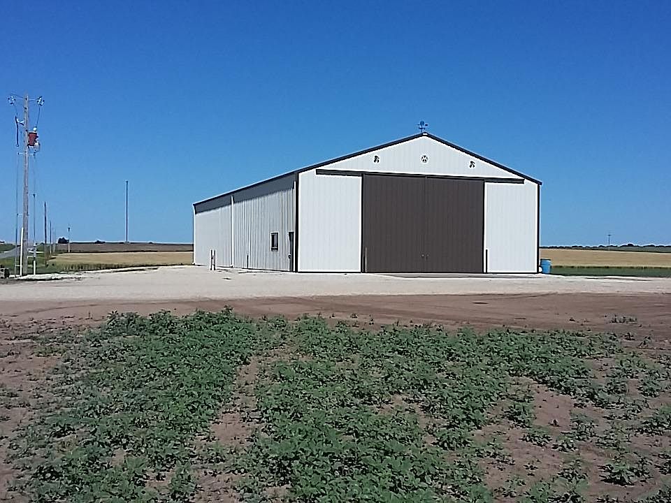 1st image of 1019 1400th Ave