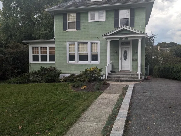 203 Greenwood Rd, Linthicum, MD 21090