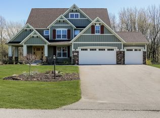 7912 Kirkwood Trl SE, Alto, MI 49302