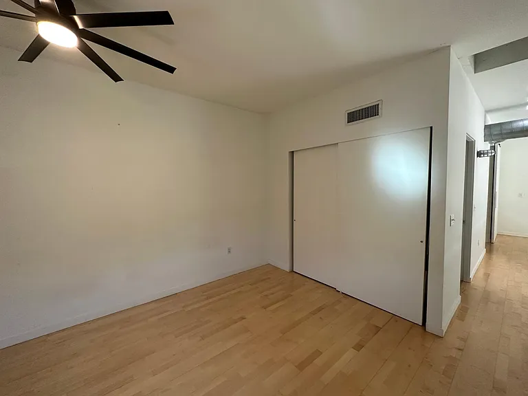 1001 E 17th St #132 — Photo 14