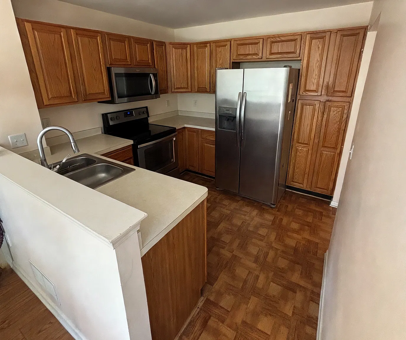2 bed, 2.5 bath, 1210 sqft, $2,149 — Photo 3