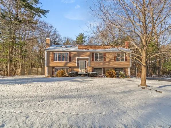 144 Helen Dr, Abington, MA 02351