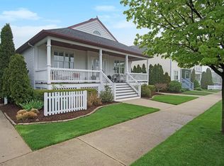 611 Brookstone St, Holland, MI 49423
